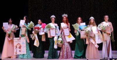 25 000 и корона: «Мисс Волжский 2025» стала первокурсница ВИЭПП Мария Никитина