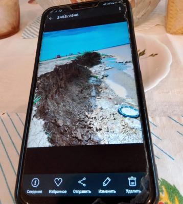 «До обрыва 7 метров!»: волжане из Краснооктябрьского боятся обрушения берега