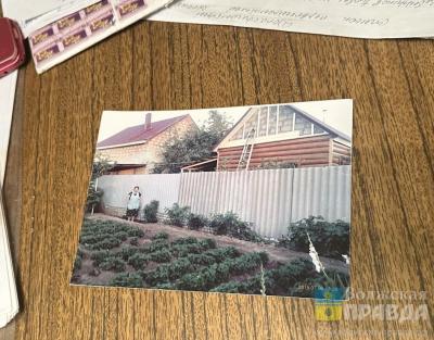 Ожог конъюктивы глаза: Почётная жительница Волжского утверждает, что подверглась нападению возле своей дачи