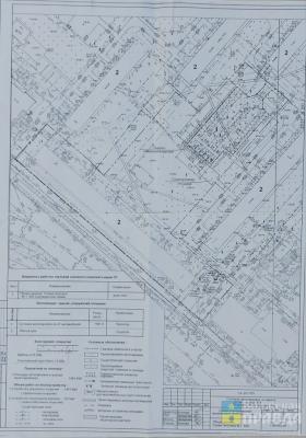 Щебень засыпан, бордюры поставлены: скандальную парковку в Волжском все-таки начали строить